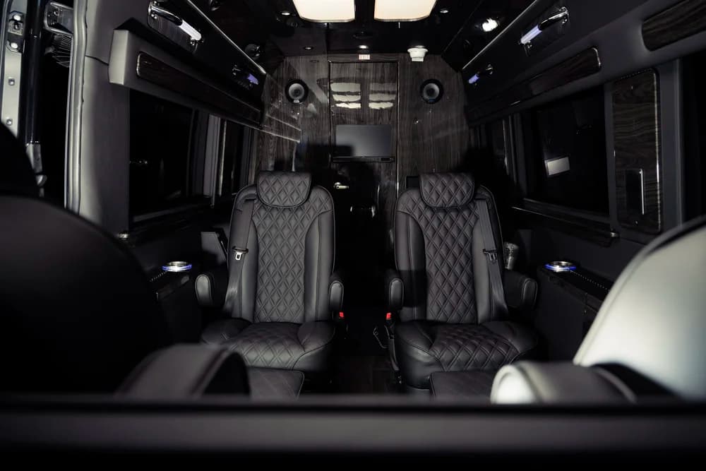 MIOR Sprinter interior detail 12