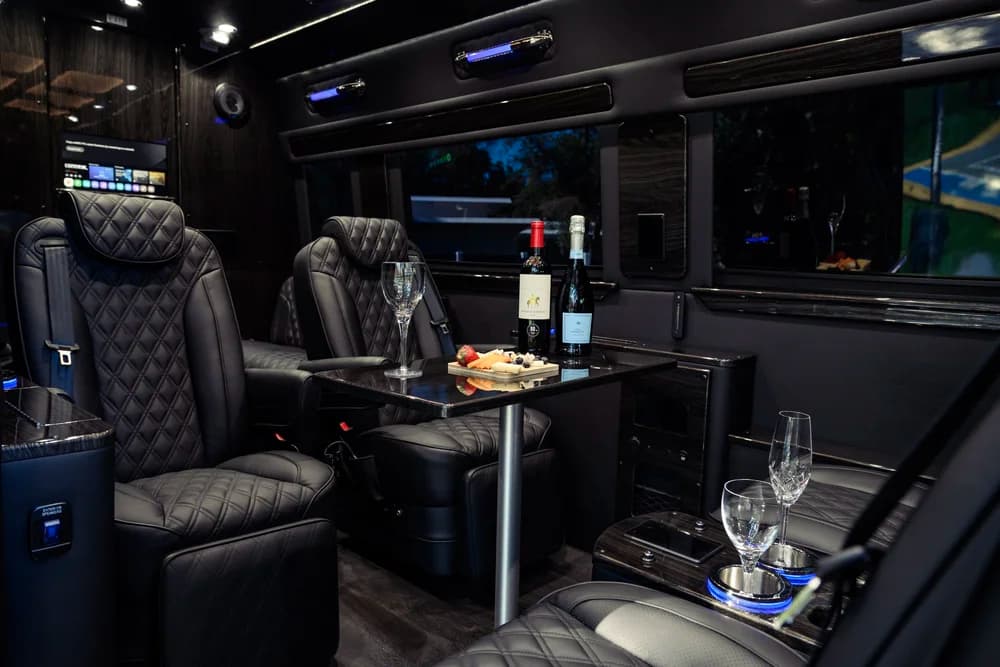 MIOR Sprinter interior detail 17