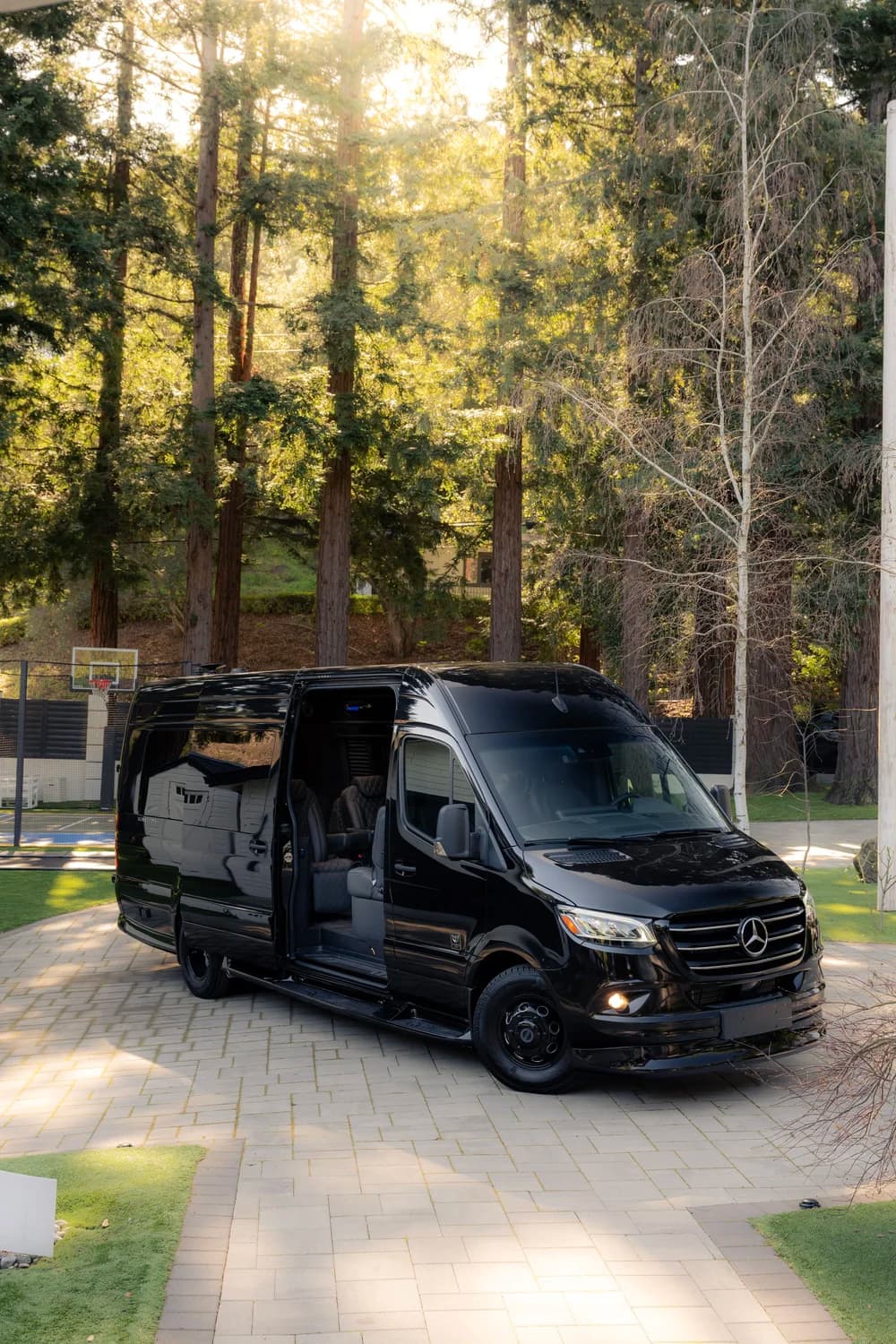 MIOR Sprinter interior detail 24