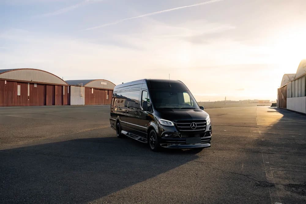 MIOR Sprinter interior detail 50